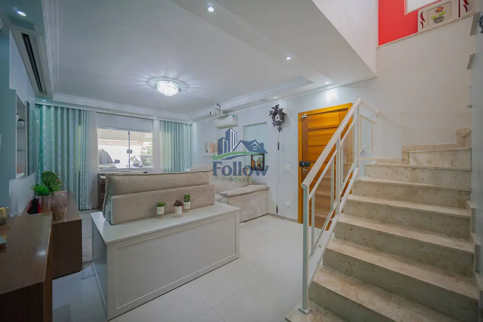 Foto 8 de Sobrado com 3 quartos à venda, 247m2 em Jardim das Flores, Osasco - SP