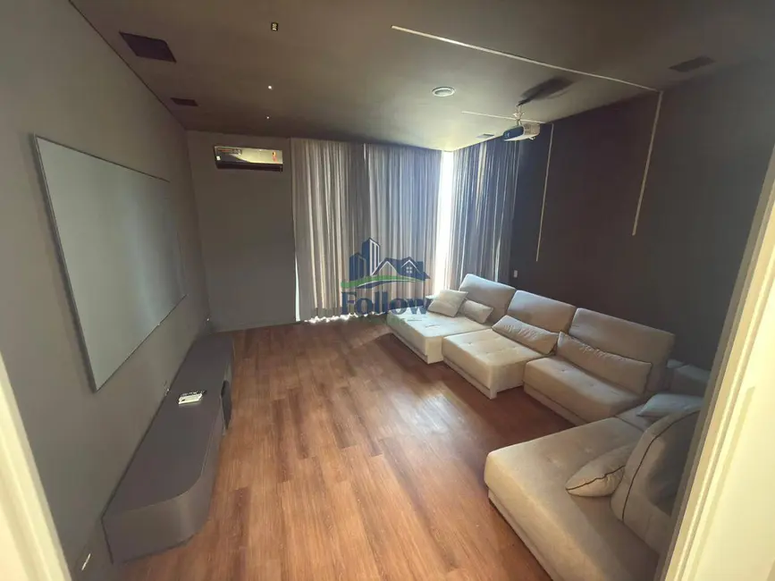 Foto 7 de Casa de Condomínio com 3 quartos à venda e para alugar, 360m2 em Jardim do Golf I, Jandira - SP