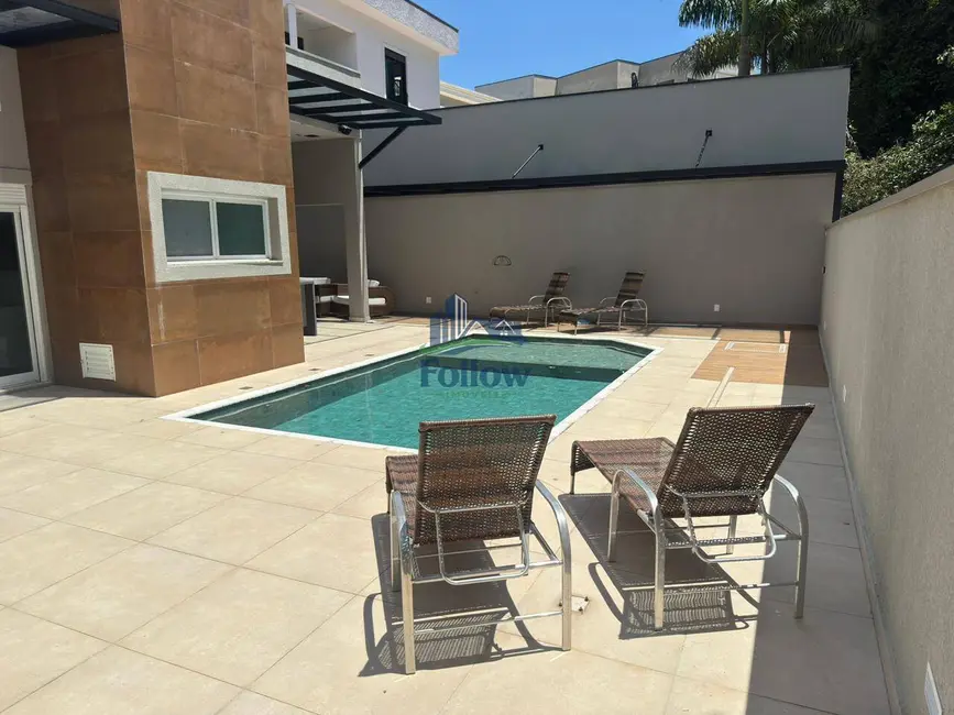 Foto 3 de Casa de Condomínio com 3 quartos à venda e para alugar, 360m2 em Jardim do Golf I, Jandira - SP