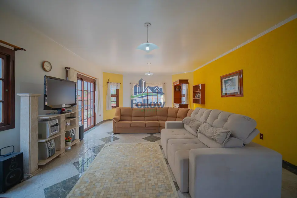 Casa com 4 quartos à venda, 266m2 em City Bussocaba, Osasco - SP - imagem 8 Foto 8 de Casa com 4 quartos à venda, 266m2 em City Bussocaba, Osasco - SP