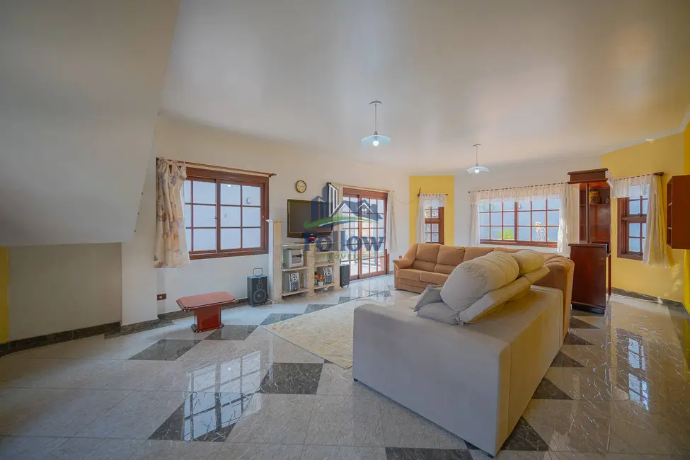 Casa com 4 quartos à venda, 266m2 em City Bussocaba, Osasco - SP - imagem 4 Foto 4 de Casa com 4 quartos à venda, 266m2 em City Bussocaba, Osasco - SP