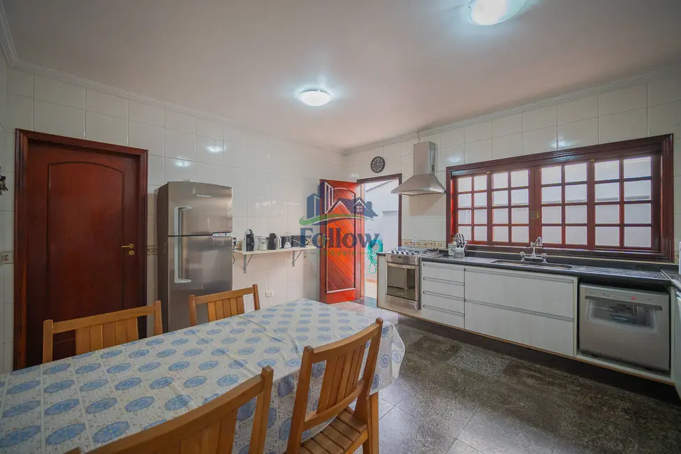 Foto 4 de Casa com 5 quartos à venda, 302m2 em City Bussocaba, Osasco - SP