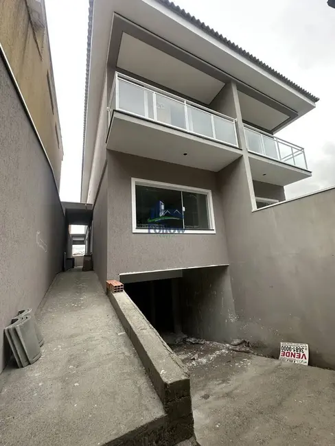 Foto 2 de Sobrado com 3 quartos à venda, 180m2 em Bela Vista, Osasco - SP