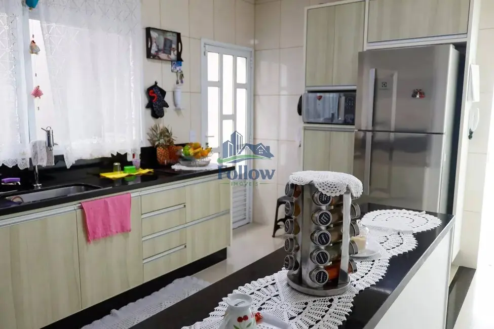 Foto 5 de Sobrado com 4 quartos à venda, 238m2 em Bela Vista, Osasco - SP