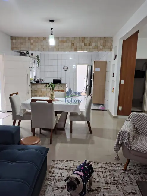 Foto 2 de Casa com 3 quartos à venda, 170m2 em Mairinque - SP
