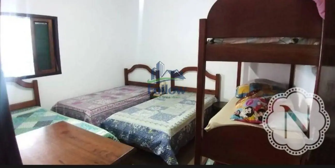 Casa com 3 quartos à venda em Itanhaem - SP - imagem 4 Foto 4 de Casa com 3 quartos à venda em Itanhaem - SP