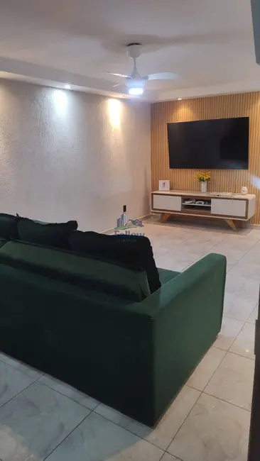 Foto 4 de Sobrado com 3 quartos à venda, 234m2 em Metalúrgicos, Osasco - SP
