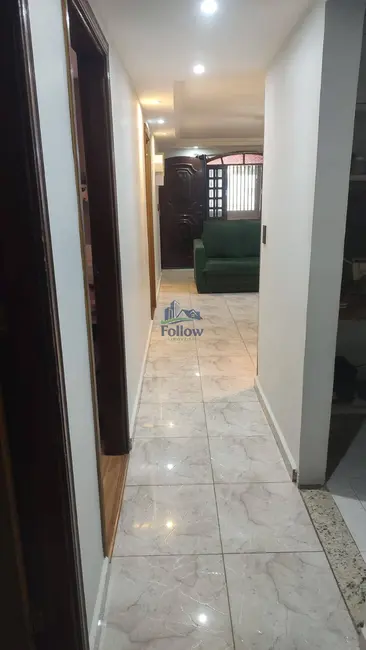 Foto 5 de Sobrado com 3 quartos à venda, 234m2 em Metalúrgicos, Osasco - SP