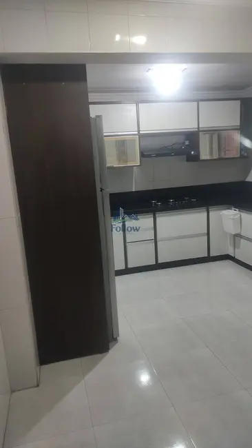 Foto 9 de Sobrado com 3 quartos à venda, 234m2 em Metalúrgicos, Osasco - SP