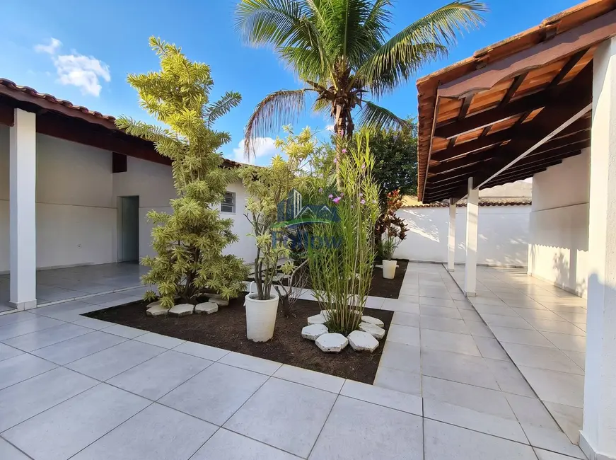 Foto 6 de Casa com 4 quartos à venda, 165m2 em Itanhaem - SP