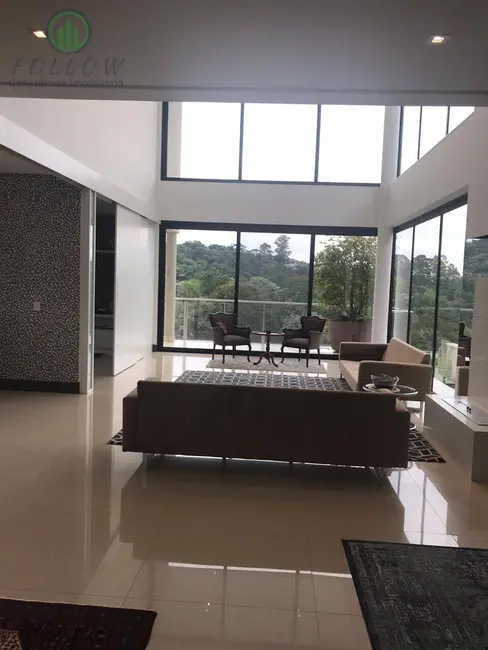 Casa com 4 quartos à venda, 470m2 em Alphaville, Santana De Parnaiba - SP - imagem 2 Foto 2 de Casa com 4 quartos à venda, 470m2 em Alphaville, Santana De Parnaiba - SP