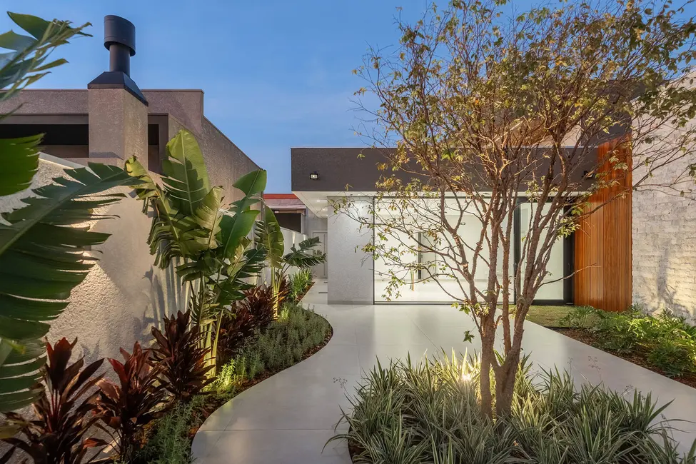 Foto 8 de Casa de Condomínio com 4 quartos à venda, 292m2 em FAG, Cascavel - PR