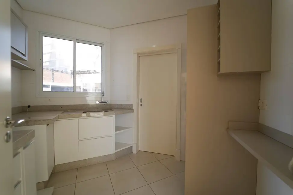 Foto 8 de Apartamento com 3 quartos à venda, 87m2 em Centro, Cascavel - PR
