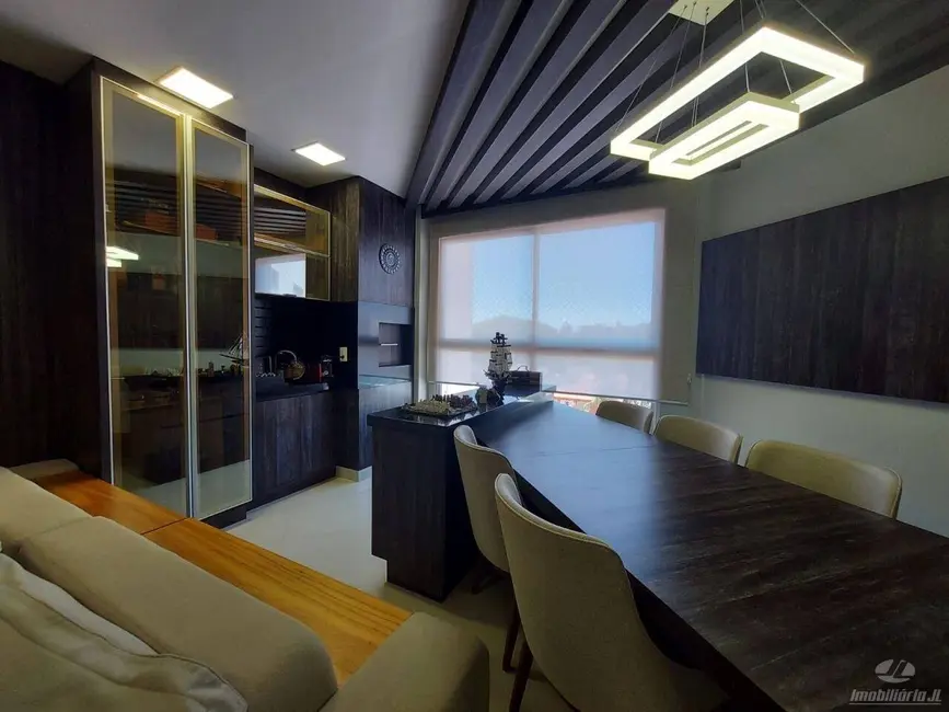 Foto 6 de Apartamento com 3 quartos à venda, 87m2 em Centro, Cascavel - PR