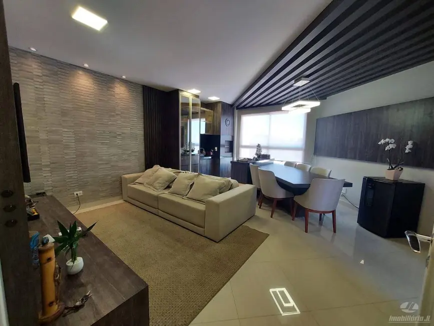 Foto 3 de Apartamento com 3 quartos à venda, 87m2 em Centro, Cascavel - PR