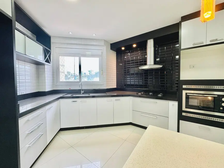 Foto 2 de Apartamento com 3 quartos à venda, 171m2 em Centro, Cascavel - PR