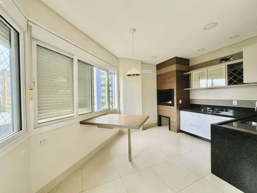 Foto 4 de Apartamento com 3 quartos à venda, 171m2 em Centro, Cascavel - PR