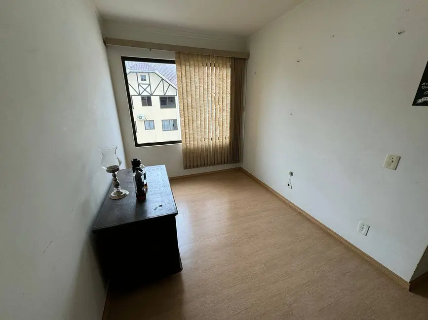 Foto 2 de Apartamento com 3 quartos à venda, 75m2 em Recanto Tropical, Cascavel - PR