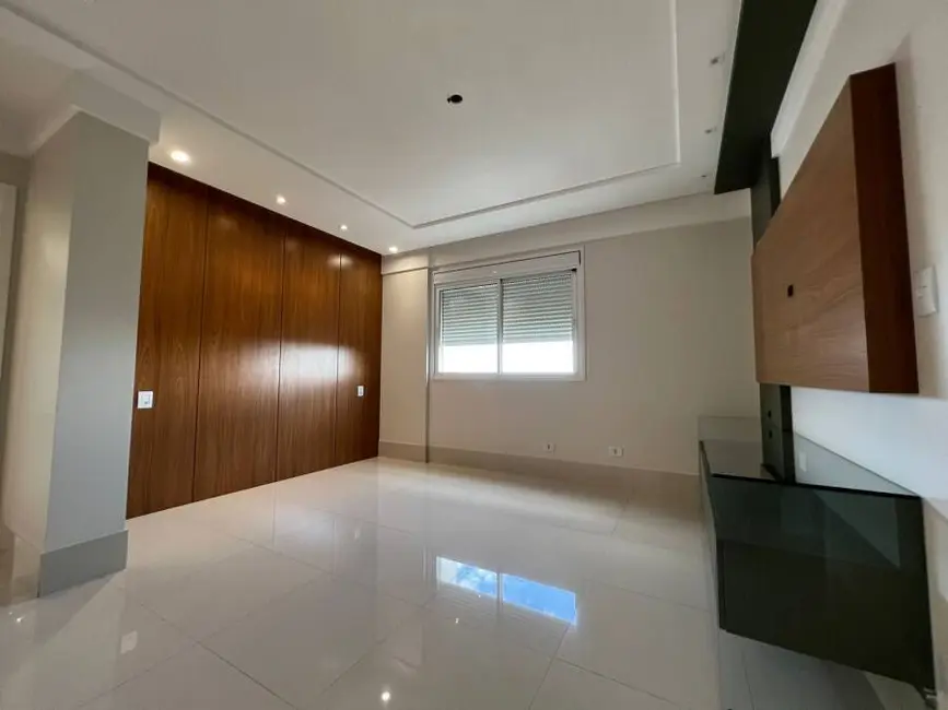 Foto 8 de Apartamento com 3 quartos à venda, 171m2 em Centro, Cascavel - PR