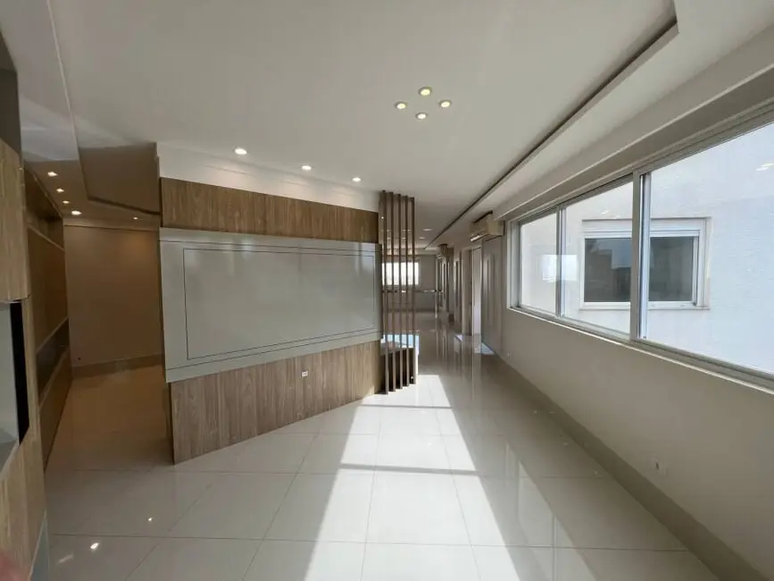 Foto 4 de Apartamento com 3 quartos à venda, 171m2 em Centro, Cascavel - PR