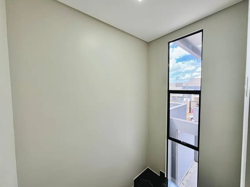 Foto 7 de Sobrado com 3 quartos à venda, 105m2 em Esmeralda, Cascavel - PR