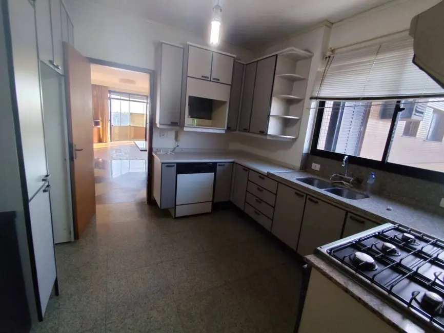 Foto 5 de Apartamento com 4 quartos à venda, 228m2 em Centro, Cascavel - PR