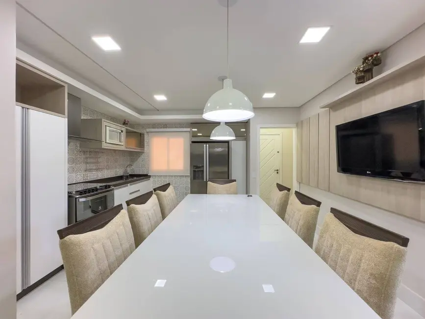 Foto 8 de Sobrado com 4 quartos à venda, 199m2 em Recanto Tropical, Cascavel - PR