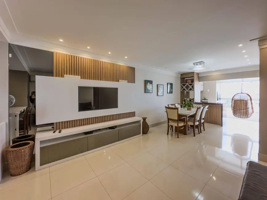 Foto 4 de Apartamento com 3 quartos à venda, 127m2 em Centro, Cascavel - PR