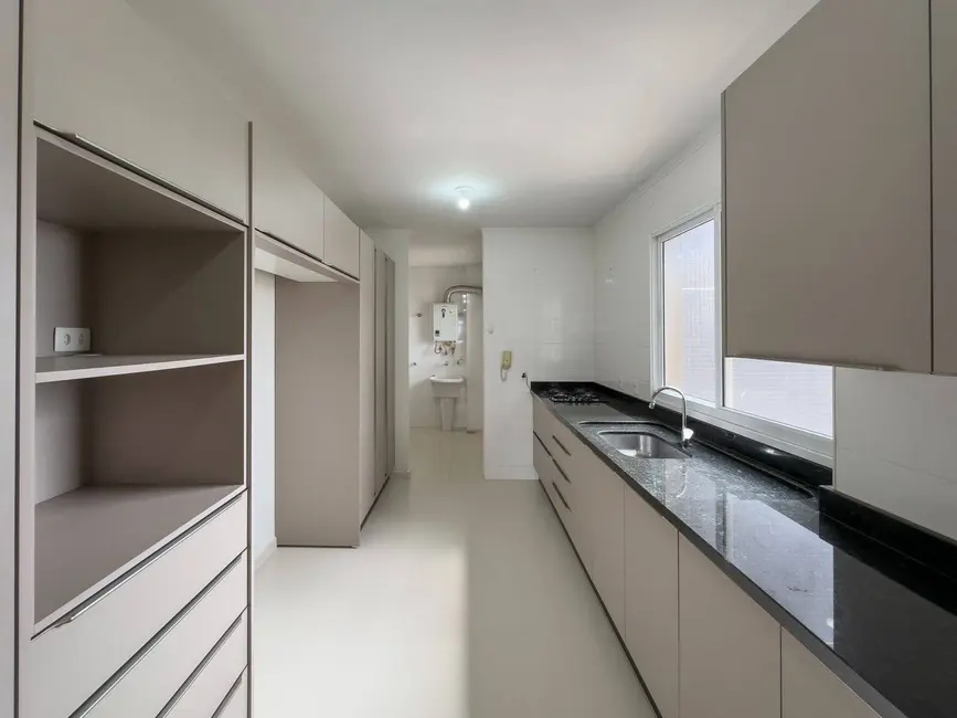 Foto 9 de Apartamento com 3 quartos à venda, 136m2 em Centro, Cascavel - PR