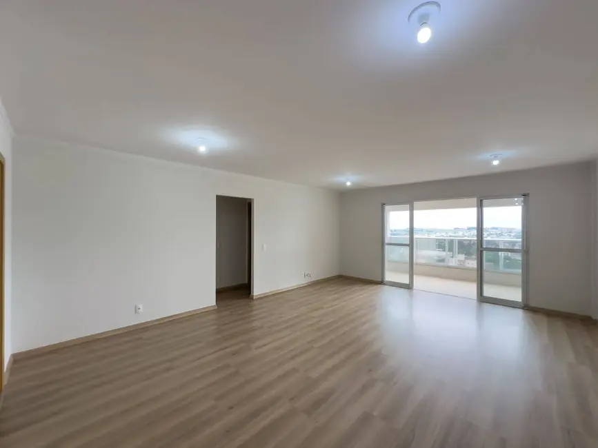 Foto 1 de Apartamento com 3 quartos à venda, 136m2 em Centro, Cascavel - PR