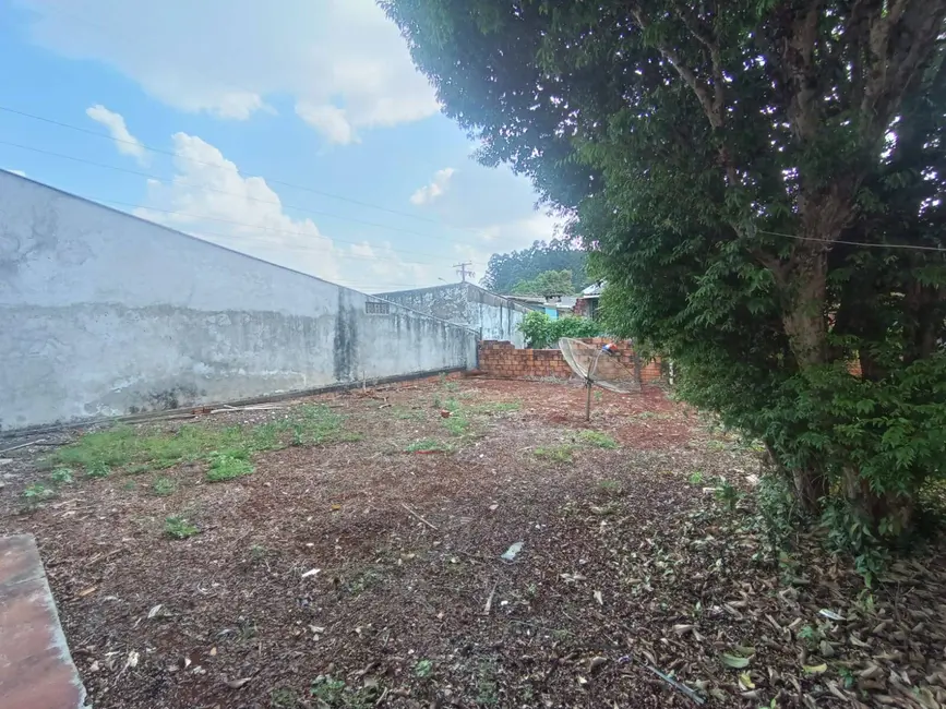 Foto 3 de Terreno / Lote à venda, 264m2 em Guarujá, Cascavel - PR