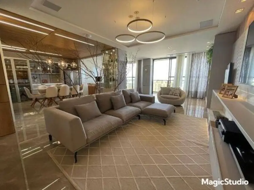 Foto 1 de Apartamento com 5 quartos à venda, 517m2 em Centro, Cascavel - PR