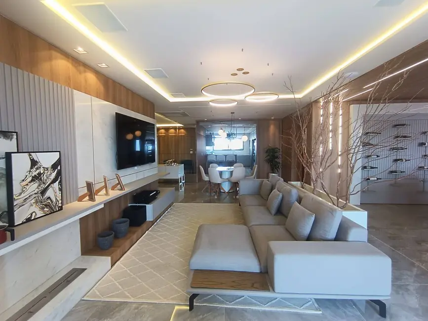 Foto 4 de Apartamento com 5 quartos à venda, 517m2 em Centro, Cascavel - PR