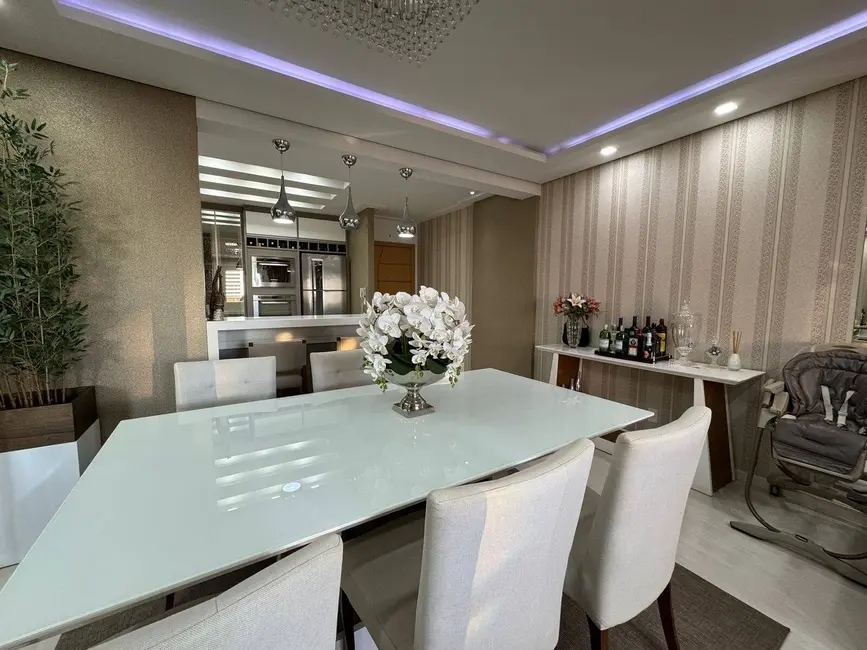 Foto 5 de Apartamento à venda em Centro, Cascavel - PR