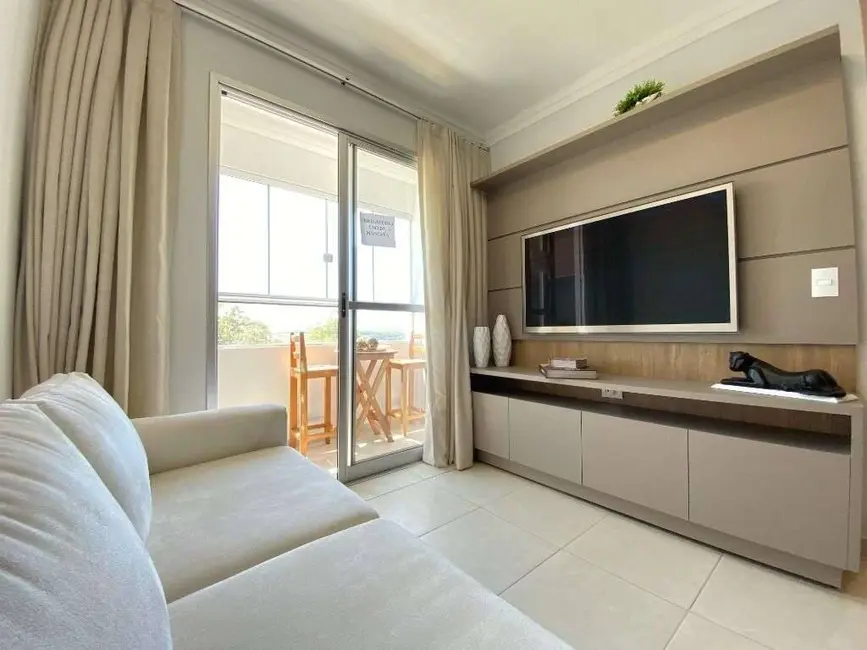 Foto 2 de Apartamento com 3 quartos à venda, 60m2 em Universitário, Cascavel - PR