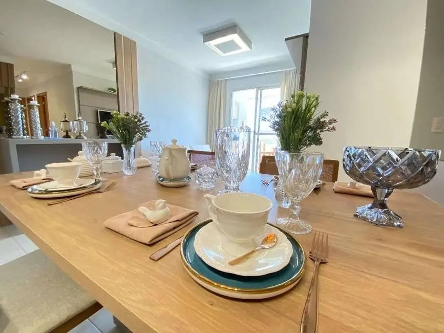 Foto 7 de Apartamento com 3 quartos à venda, 60m2 em Universitário, Cascavel - PR