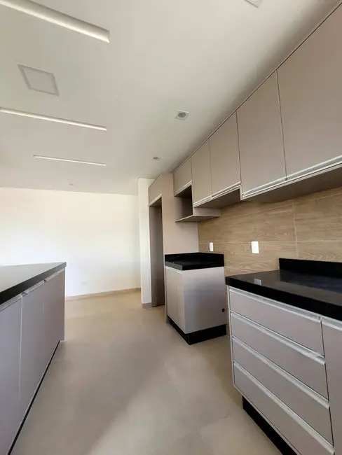 Foto 5 de Apartamento com 2 quartos à venda, 89m2 em Centro, Cascavel - PR