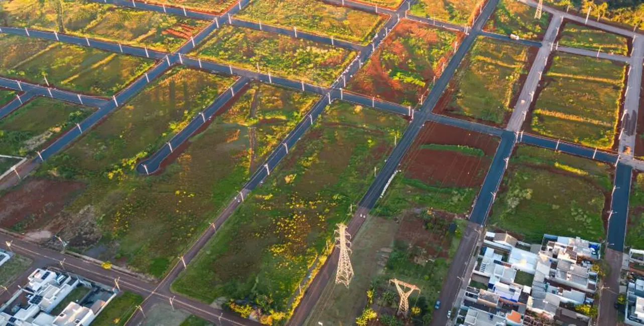 Foto 3 de Terreno / Lote à venda, 360m2 em Universitário, Cascavel - PR