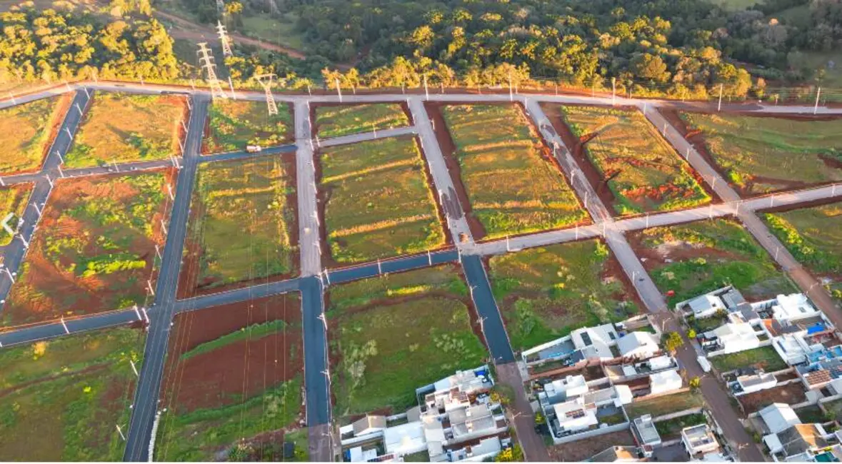 Foto 1 de Terreno / Lote à venda, 360m2 em Universitário, Cascavel - PR
