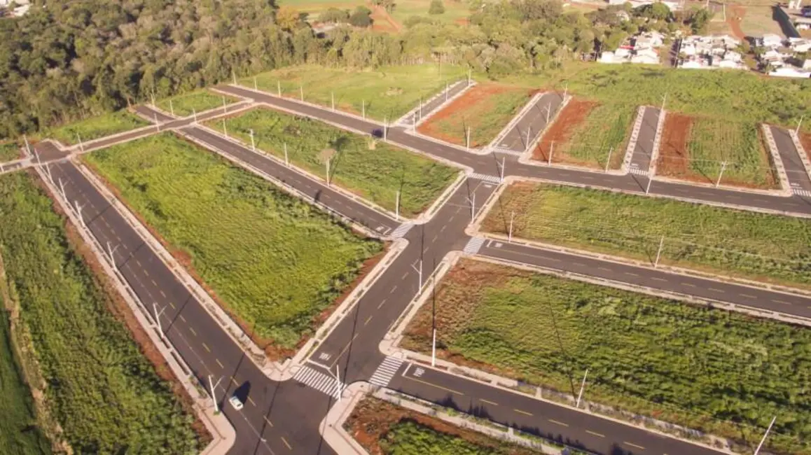 Foto 2 de Terreno / Lote à venda, 200m2 em Brazmadeira, Cascavel - PR