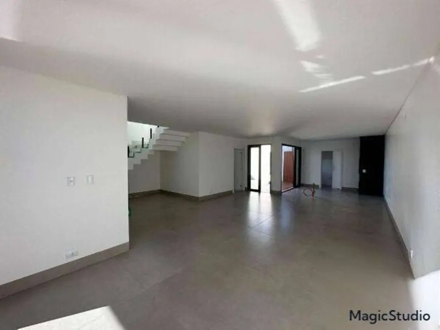 Foto 3 de Casa de Condomínio com 3 quartos à venda, 200m2 em Cancelli, Cascavel - PR