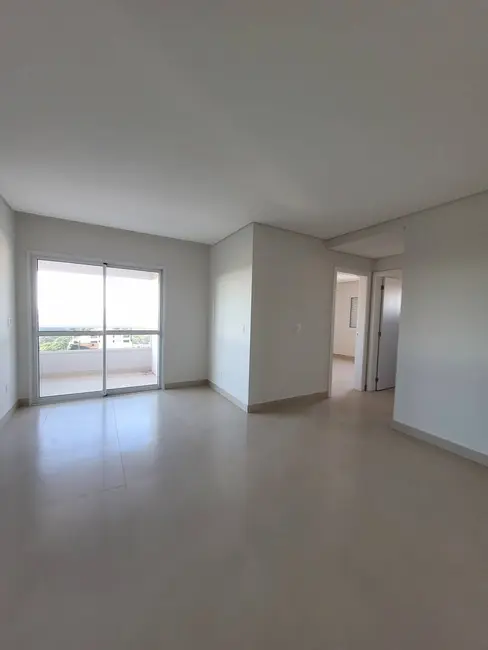 Foto 2 de Apartamento com 2 quartos à venda, 64m2 em Centro, Cascavel - PR