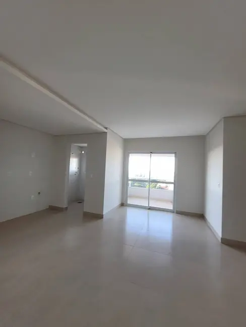 Foto 3 de Apartamento com 2 quartos à venda, 64m2 em Centro, Cascavel - PR