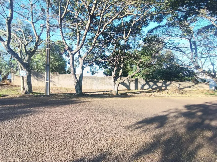 Foto 2 de Terreno / Lote à venda, 1032m2 em Canadá, Cascavel - PR