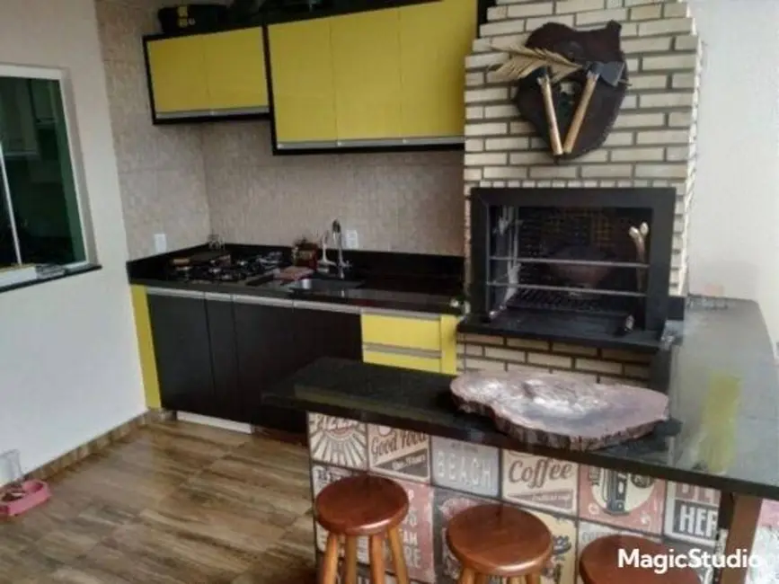 Foto 6 de Sobrado com 3 quartos à venda, 129m2 em Parque Verde, Cascavel - PR