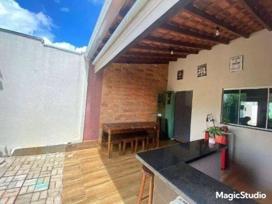 Foto 8 de Sobrado com 3 quartos à venda, 129m2 em Parque Verde, Cascavel - PR