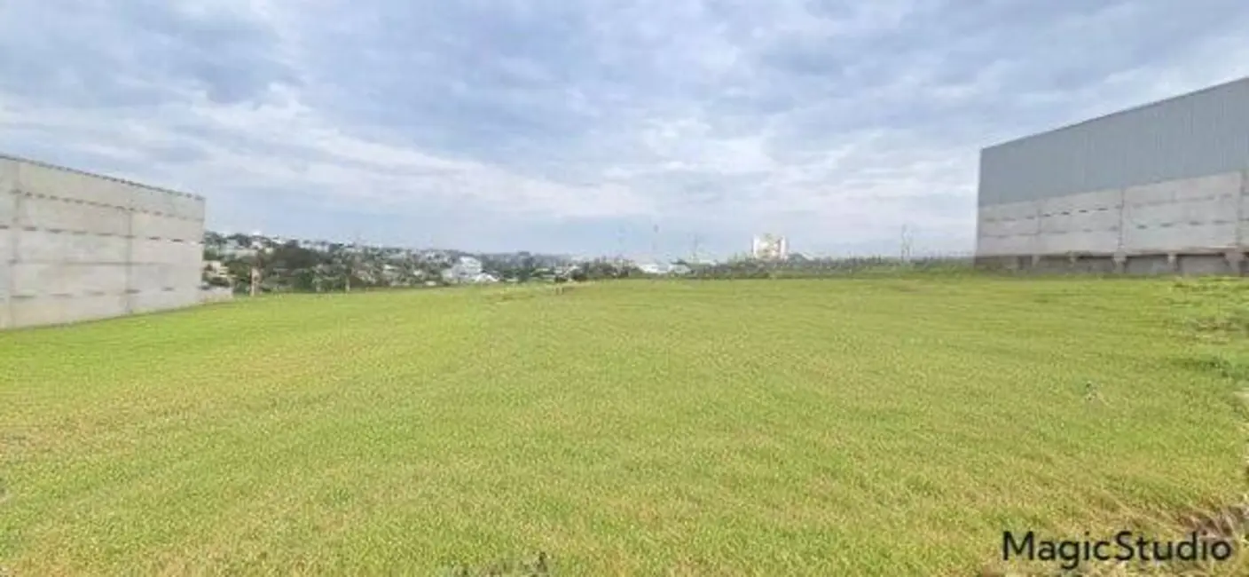 Foto 2 de Terreno / Lote à venda, 455m2 em FAG, Cascavel - PR