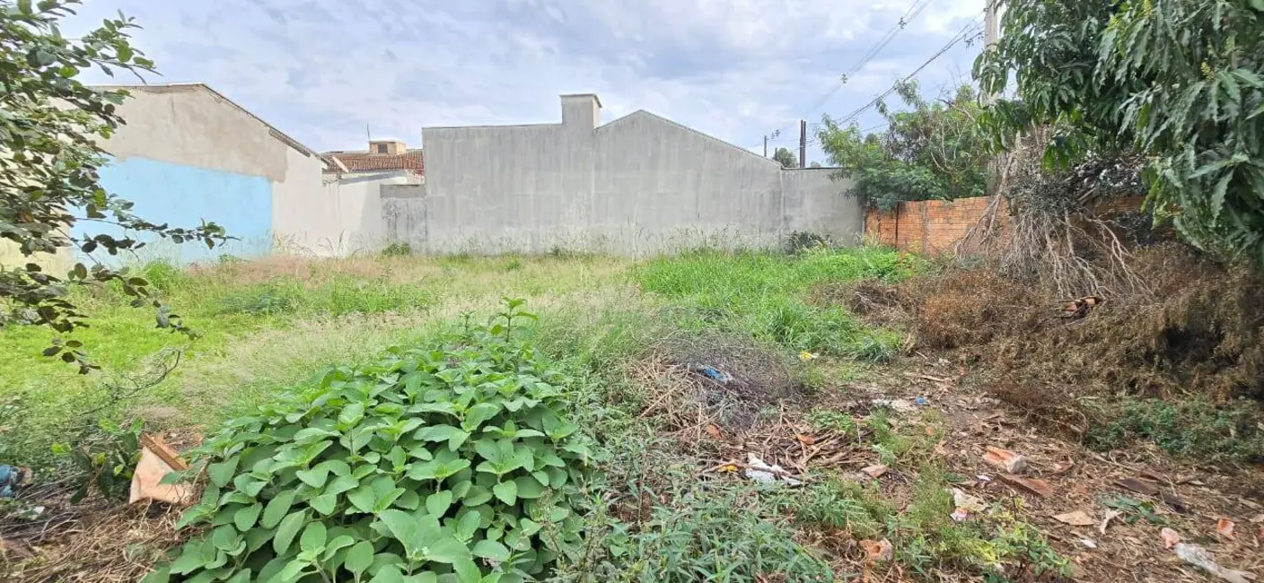 Foto 3 de Terreno / Lote à venda, 330m2 em Santa Cruz, Cascavel - PR