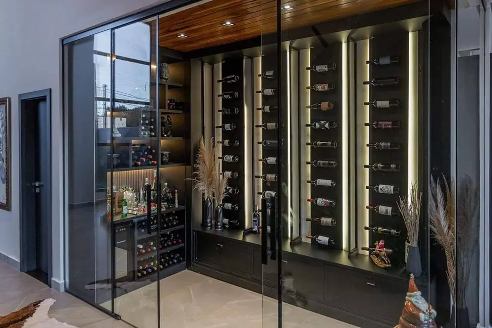 Foto 7 de Sobrado com 3 quartos à venda, 750m2 em Canadá, Cascavel - PR