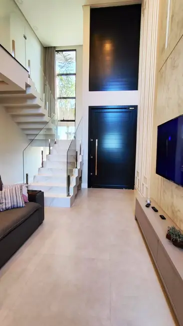 Foto 3 de Casa de Condomínio com 3 quartos à venda, 190m2 em FAG, Cascavel - PR